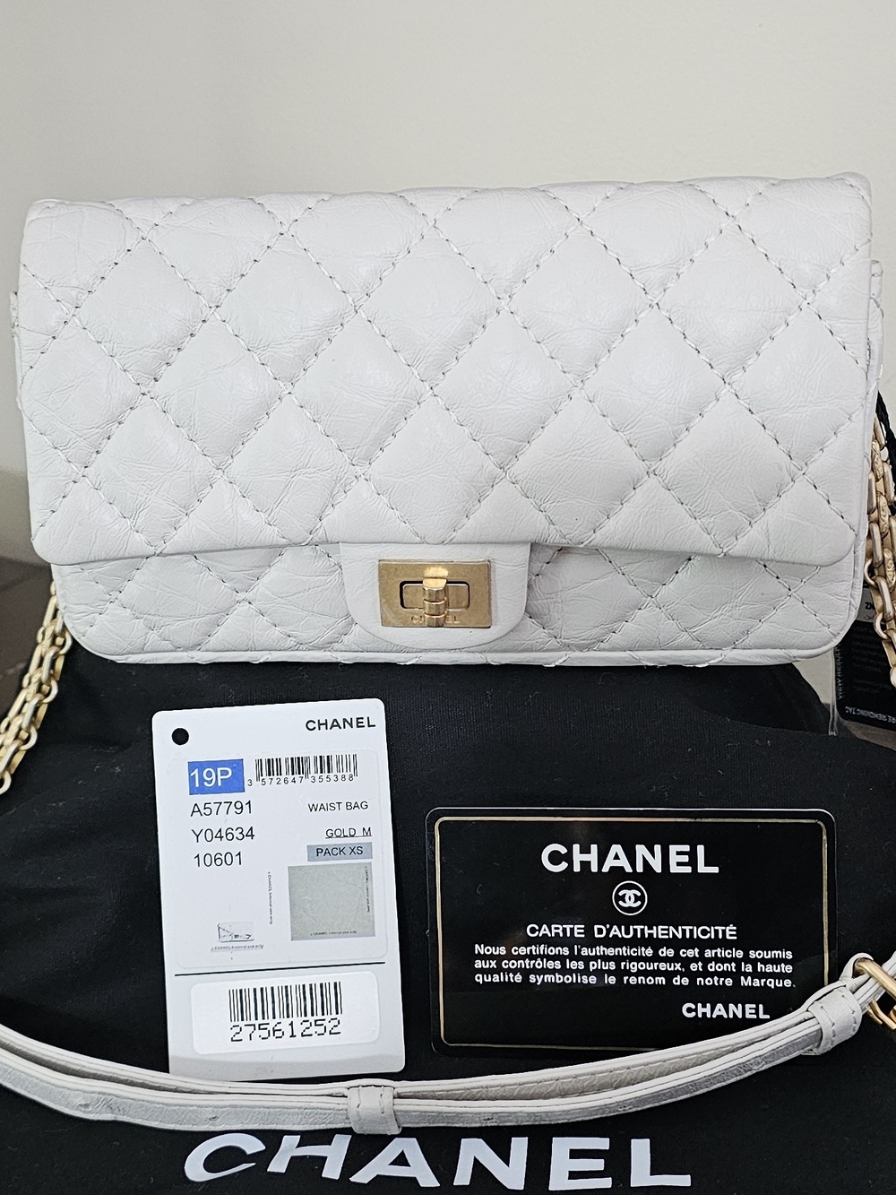 CHANEL Reissue White Quilted Mini Waist Bag with Gold-Tone Turn Lock AUTHENTIC